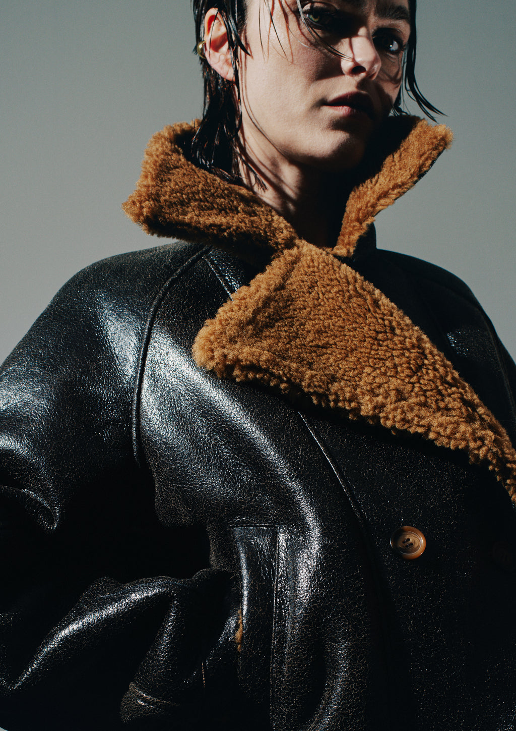 Marie I Crack Curly Coat - Brown