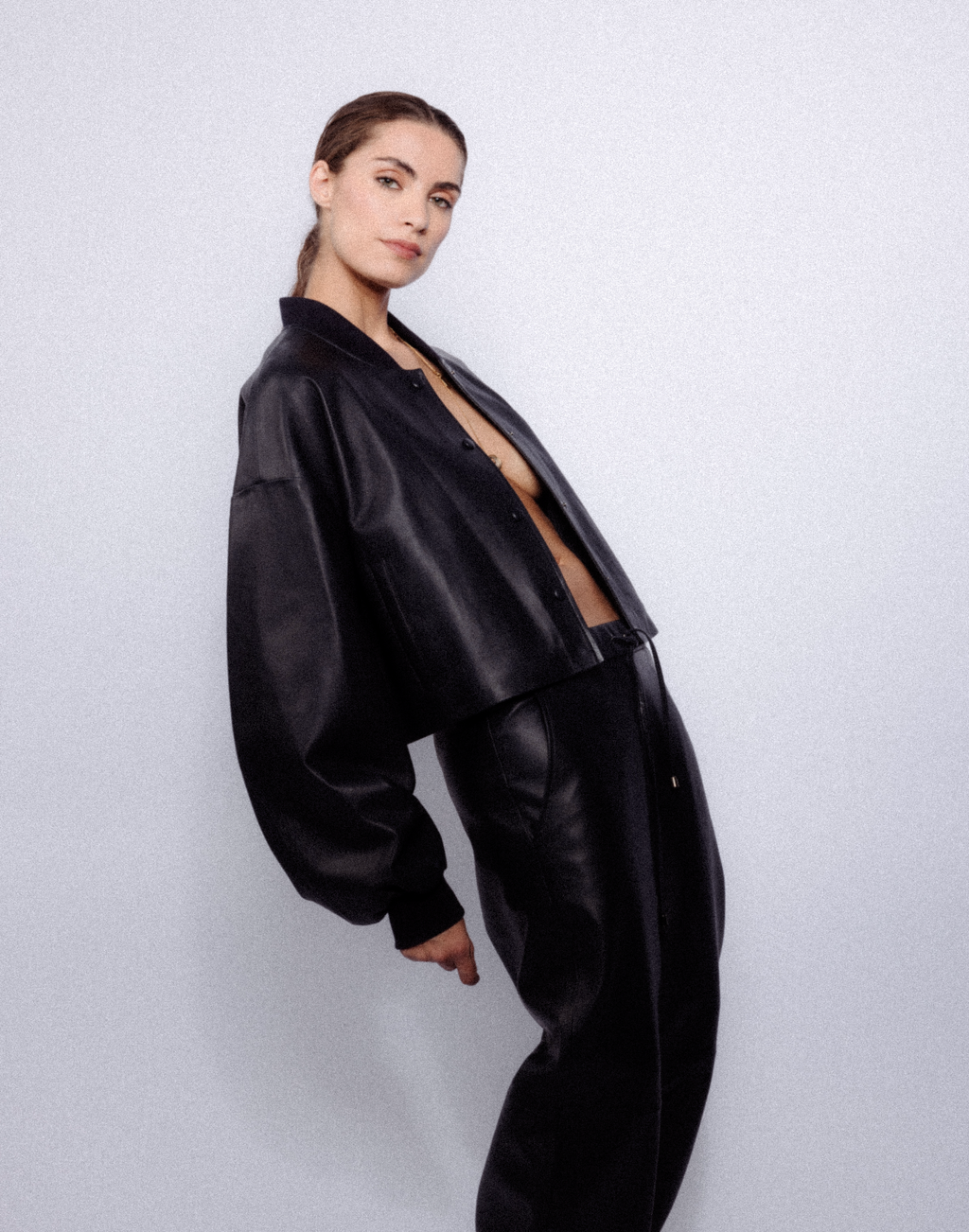 Viktorya I Leather Bomber Jacket - Navy